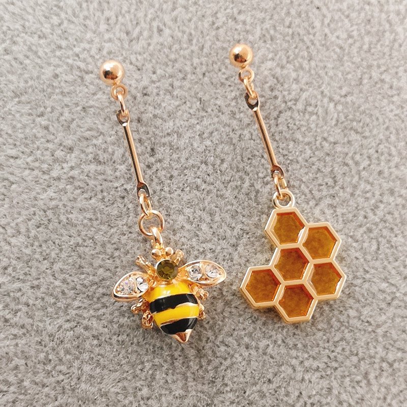 Women's Fashion Bee Earrings