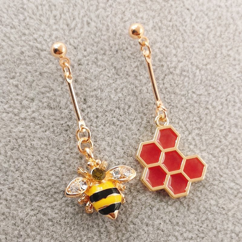 Women's Fashion Bee Earrings